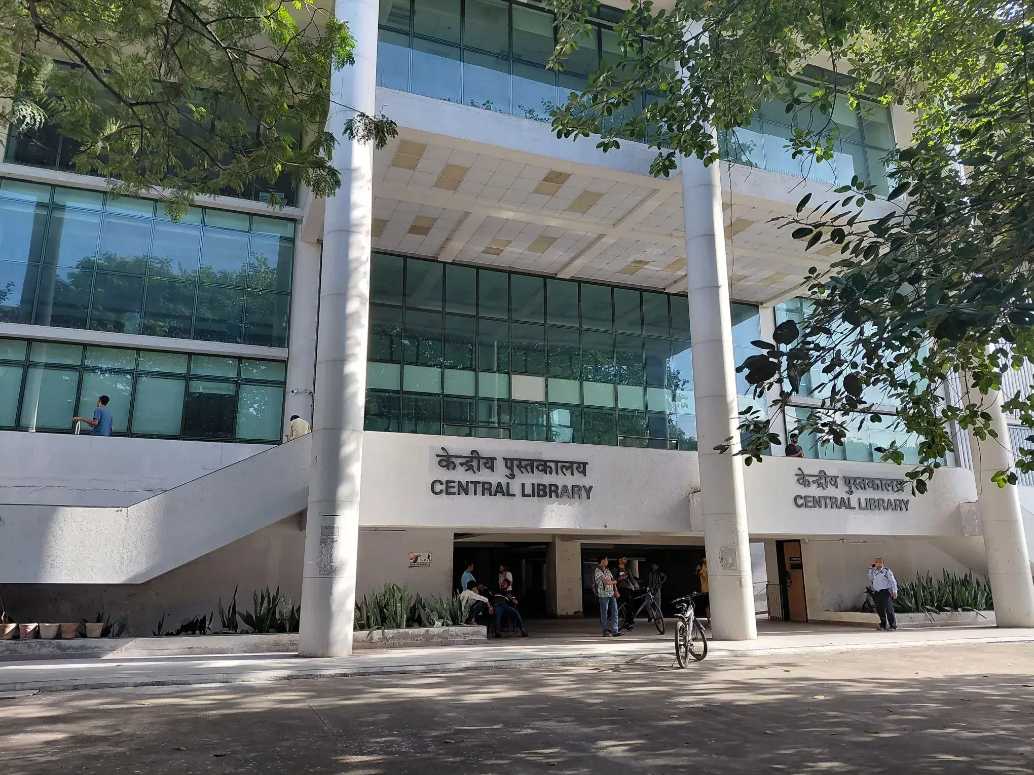 NIT Surat Academic Building photo 25